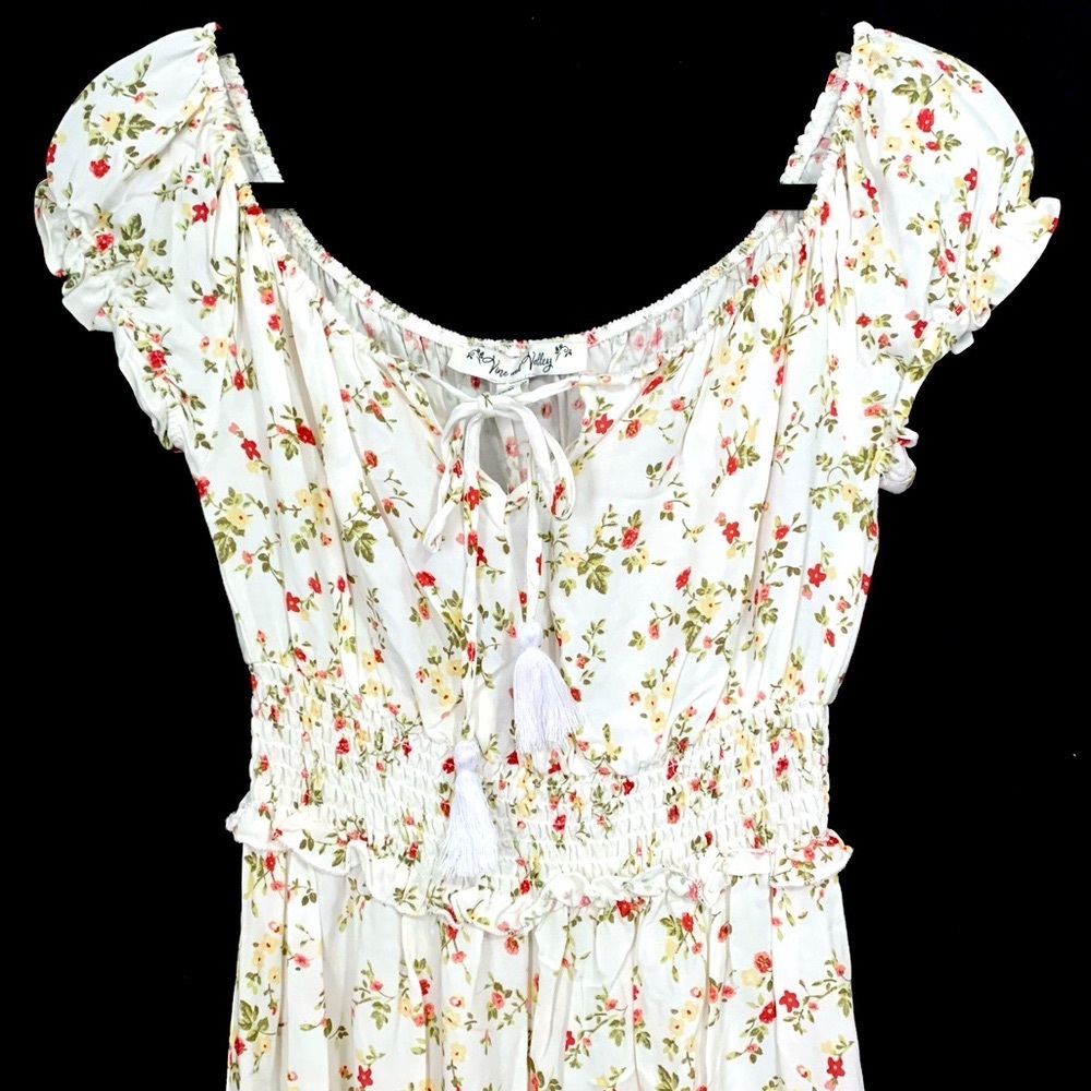 Vine And Valley Peasant Style Floral Print Maxi Dress - Picture 3 of 9